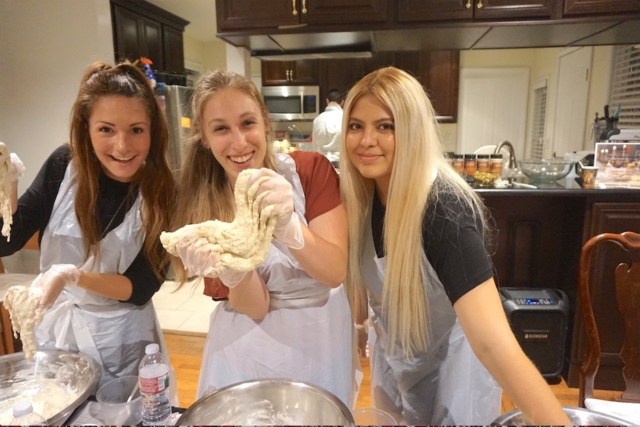 AishLIT Monthly Challah Bake, october, 2017 - 16