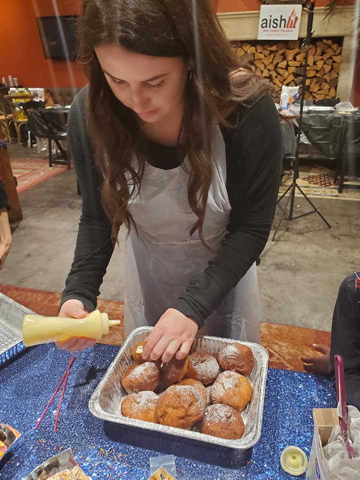 Donut Making Party 2020 - AishLIT Website 11